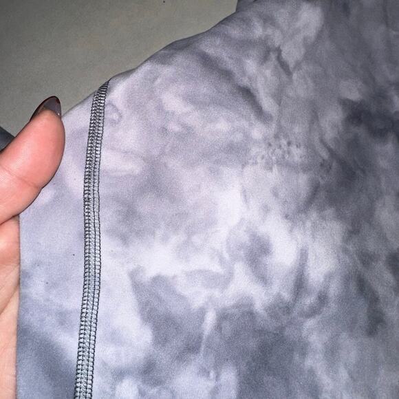Lululemon gray diamond dye align leggings sz 8 - Picture 10 of 10
